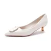 여성 결혼식 신발 봄 실크 고품질 브랜드 디자인 투명 크리스탈 하이힐 섹시 포인트 발 뒤꿈치 4.5cm 펌프 210520