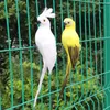 Simulazione di decorazioni da giardino colorato pappagallo piuma fatto a mano prato di figura di uccelli per uccelli ornamenti per la decorazione dell'elica all'aperto in miniatura