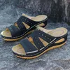 Kobiety Sandały Wyciąć Klin Sandały Kobiety Platformy Buty Moda Etniczne Płaskie Buty Kobiet Kapcie Outdoor Sandals Y0721