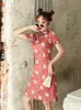Qipao 2022 Styl letni retro małe świeże cheongsam młoda dziewczyna narodowa ulepszona wersja długa sukienka etniczna odzież