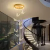 Lampadario moderno per scale Lampada da soffitto in acrilico dorato a forma di farfalla Soggiorno nordico Sala da pranzo Installazione di illuminazione a LED