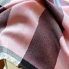 2022 Classic Diamonds Controllo Cashmere Scarf British Plaid Ladies Sciallio Dualuse MEN039S E DONNA DESIGNO DEGLI039S B6298884