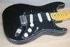 Anpassad butik David Gilmour Black Electric Guitar 3 -lagen PickGuard Maple Fingerboard Tremolo Bridge Whammy Bar Vintage Tuners