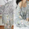 Femmes Pyjamas Sets Sexy Wightwear Robe imprimée Floral Set Spring Automne Homewear 3pieces Vêtements de nuit Converses de nuit Loungewear Pajamas 210901