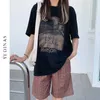 Yedinas Summer Black T Shirt Kvinnor Oversized Streetwear BomullT-tröja Pirnted Toppar Koreansk stil Vit Basic Tees Loose Tshirts 210527