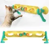 Deteaser giocattolo per gatti per il tuo gioco track ball self-hi ventosa tavola rotante cat climbing rack faccia digrignamento denti set Forniture per animali domestici
