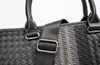 Luxury Handbags Mäns Breifcase Business Datorväskor Män Axel Messenger Bag Designer Weave Leather Hand Tote