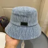 バケツの帽子の帽子女性帽子の贅沢なデザイナーStingy Brim Hats Summer Essentials Boysや女の子のための高級者の手紙プリントスーツ