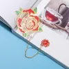 Zakładka 1PC w stylu chińskim Lotus Liść malowany vintage metal z łańcuchem Mark Clip Hollow Tassel Retro Creative Wiselan