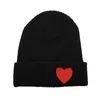 Mode rouge amour broderie bonnets femmes Skullies tricoté chapeau Bonnet casquette hommes ski chaud casquettes Y21111
