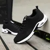 2021 Ankomstkudde löparskor Andas Fashion Mens Kvinnor Designer Svart Navy Blå Grå Sneakers Tränare Sportstorlek EUR 39-45 W-1713