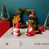 Dekoracje świąteczne Happy Year Miniatury Ornament domu Prezent Santa Claus Doll Mode Statue Figurka