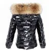 Chaqueta de invierno Mujeres Abrigo de piel real Parkas Pato Down Forro Abrigo Real Mapache Cuello de piel Cálido Black Streetwear 211221