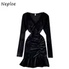 NEPLOE V Neck z długim rękawem Bodycon Sukienka Kobiety Wysoka Talia Hip Plised Design Skinny Vestidos Bling Black Party Dresses Kobieta 210422