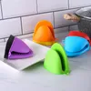 Silicone Glove Clip Cake Bakeware Heat Resistant Non-slip Hand Clips Convenient Oven Microwave Mitt CCB13770