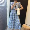 Women Blue Casual Pleated Print Long Dress Round Neck Flying Sleeveless Loose Fashion Spring Summer 2F0543 210510