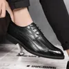 Hög klänningshäl för Hombre Real Winter Designer Formell Sport Man Mens Sneakers 2021 Classic Stylish äkta storlek Lether de Shoes