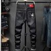 Hombres streetwear Bird bordado Stretch Skinny Jogger Jeans marca de moda Hombre algodón denim negro azul pantalones 210716