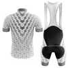 サイクリングジャージーセット自転車チームサイクリングジャージーセット半袖新しいMaillot Ciclismo Mens Cycling Summer SummerSulyable Bike Clothes 240327