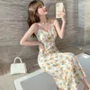 Elegante jurk vrouwelijke bloemen seaside vakantie jarretel strand rok zomer en koreaanse mode dameskleding 210520