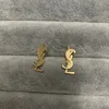 Original Designer Schmuckset Anhänger Choke Halskette Armband Ohrringe Brosche elegantes 18 Karat Gelbgold Y-Logo gravieren Kette Mode Sommer Mädchen Frauen Schmuck
