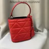 2021 fashion leather Drawstring bag classic bucket womens messenger handbag luxury all-match single shoulder bags retro Two-tone handbags