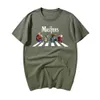 Camisa engraçada de anime Os mestres que andam através da impressão de moda tshirt homens verão ocasional de alta qualidade algodão de manga curta tops Tees 210329