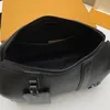 Diseñador clásico bolsa de equipaje gimnasio bolso de tela correa para el hombro bolsas de almohada moda hombres y mujeres deportes al aire libre viajes M57082226b