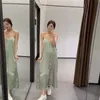Camisola verde Midi Vestido de satén Mujer Elegante Cuello en V Sin espalda Sexy Slip Party es Mujer Verano largo 210519