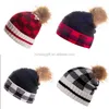 Personlig 2021 Julröd Svart Buffalo Plaid Pattern Wool Beanie Stickad hatt Håll varm hatt