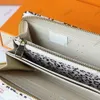 Fashion womens wallet leopard embossed classic letters design lady long wallets high quality ladies zipper purse6594929