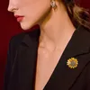 Sunflower hochwertige smart bee Daisy Brosche weibliche persönlichkeit mantel Brosche temperament pin