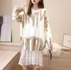 Hoge kwaliteit vrouwen meisje winter volledige mouw pullover o hals gebreide gestreepte truien schattige losse knitwear uitloper jumper tops x0721