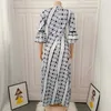 Etniska kläder Afrikanska långa klänningar för kvinnor Afrika Design Bazin Flare Sleeve Pleated Dashiki Maxi Dress300s