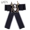 Pins, broches ukken handgemaakte kristallen spider lint strik vrouwen trendy strass kraag college wind accessoires sieraden