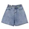 Sommar kvinnor hög midja knapp jeans casual kvinnlig blå denim rak rör shorts lös mode design kort 210430