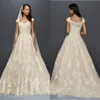 Oleg Cassini Vintage Cap Sleeve Wedding Dresses 2022 Modest Lace Applique Plus Size Country Sweep Train Bridal Dress