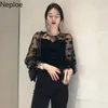 Neploe Sexy Lady Blouses Femmes Nouvelle Arrivée Vêtements Coréens Chemise Gaze Patchwork Tops Voir À Travers Blouse Chic Floral Blusas 210323