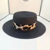 01910-Duxiao4576 Summer Leopard Print Ribbon Flat Straw Fedoras Hat Sunscreen Mężczyźni Kobiety panama czapki szerokie czapki