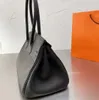 2021 dames sac marque designer luxe original cuir main à main écharpe en soie pantoufles pendentif sdfhoik8756