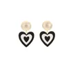 Stud 2021 Kleurrijke artistieke email Designer Hart Earring Classical Black Wit Solid Color -oorbellen voor vrouwen