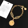 pulseira medusa marca de luxo designer de pulseiras corrente de alta qualidade casal vintage 18k moda reproduções oficiais latão banhado a ouro pulseira presentes premium 5a