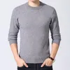 Camisolas masculinos MRMT 2022 Brand Winter Sweater de pescoço redondo de cor sólida cor de gola alta esbelta para malha masculina