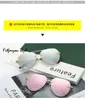 Marke Design 2021 Mode Frauen Kleine Biene Sonnenbrille Bunte Niet Gläser Weiblich Männlich Outdoor Reisen Brillen UV400