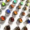 Man Vrouw Kleur Veranderen Mood Ring Emotionele Temperatuurgevoelige Geglazuurde Mannelijke Vrouwelijke Fashon Ringen Gift Jewelry1952499