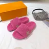 Women's flat bottomed plush slippers for outer wear designer's fashion versatile style free box bag size 35-41