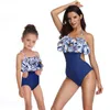 Ruffles Mom and Baby Flowers Print Swimsuit Rodzina Dopasowanie Kostium kąpielowy Ins Moda Outfit 210529