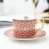 軽い豪華なブリティッシュセラミックコーヒーマグヨーロッパの小さなカップソーサーセットホームブレックファーストアフタヌーンフラワーティーギフトマグカップ