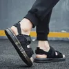 Nyaste Mens Sport Trainer Sneakers Stor Storlek Tofflor Sandaler Sommar Ungdom Student Skänk Black Grå Vit Ljus Blå Orange Designers Flip Flops Kod: 28-90s