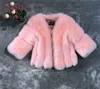 女性のための女性の冬のジャケットのフェイクの毛皮のコートのための人工コート女性短い厚いジャケットの女の子3/4スリーブアウターパーティー